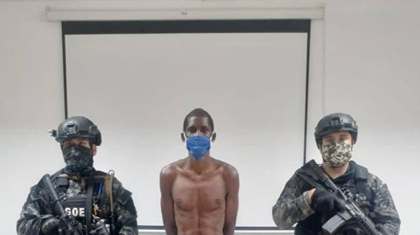 FOTOS Y VIDEO: Cayó alias ‘Julián’ disidente que secuestró a periodistas ecuatorianos asesinados en Colombia