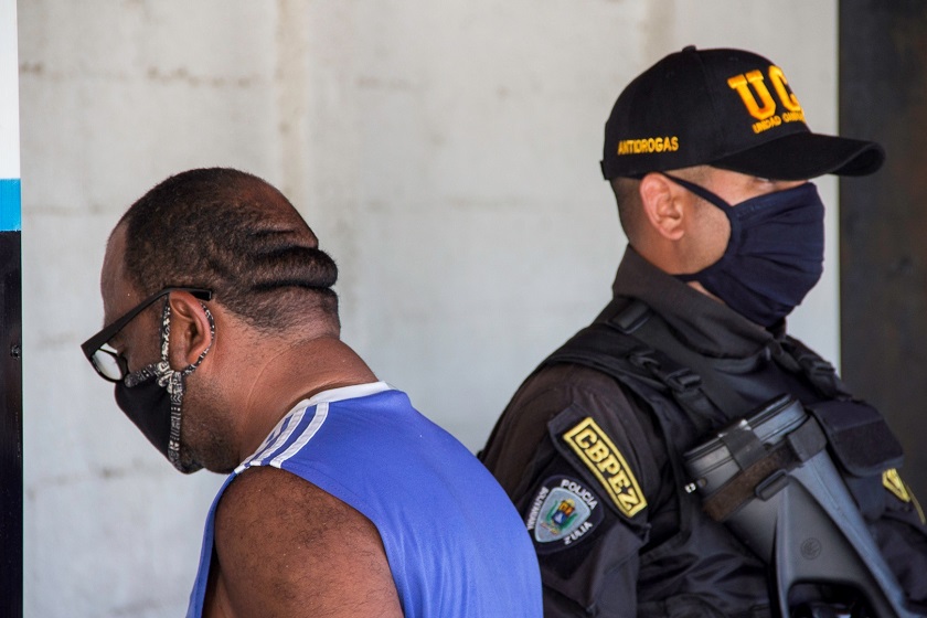 https://www.minuto30.com/nacional/policias-barranquilla-covid-19/1062499/