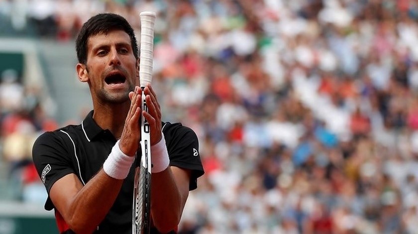 El papá de Novak Djokovic dice que fue Grigor Dimitrov el culpable de la cadena de contagios 1 Novak Djokovic Copiar