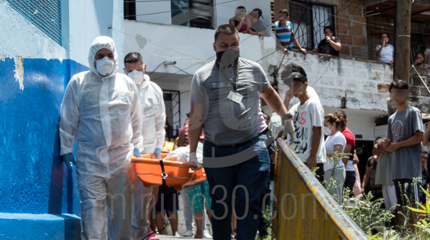 barrio santander homicidio de familiares