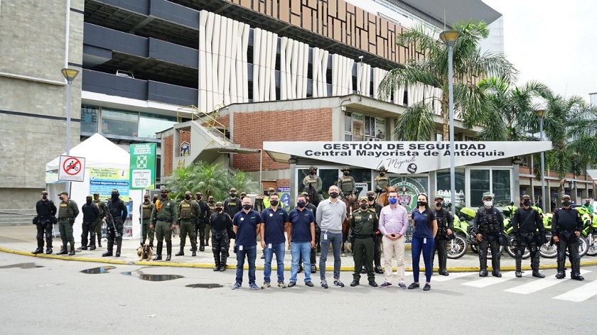Le pusieron más seguridad a La Mayorista buscando frenar al coronavirus