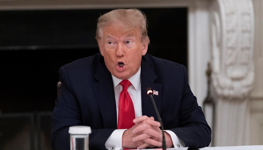 “No reporta ningún síntoma”: Donald Trump está en casa, casi que recuperado del covid-19