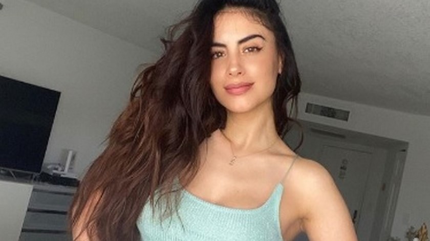 FOTOS: ¿Muy plana? Jessica Cediel se puso un ajustado short y mostró su cola 6 meses después de su cirugía