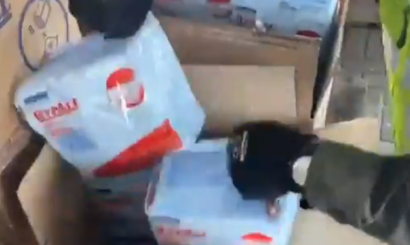 Servilletas de 73 millones de dólares: se pusieron 'azulitas' en los controles de droga