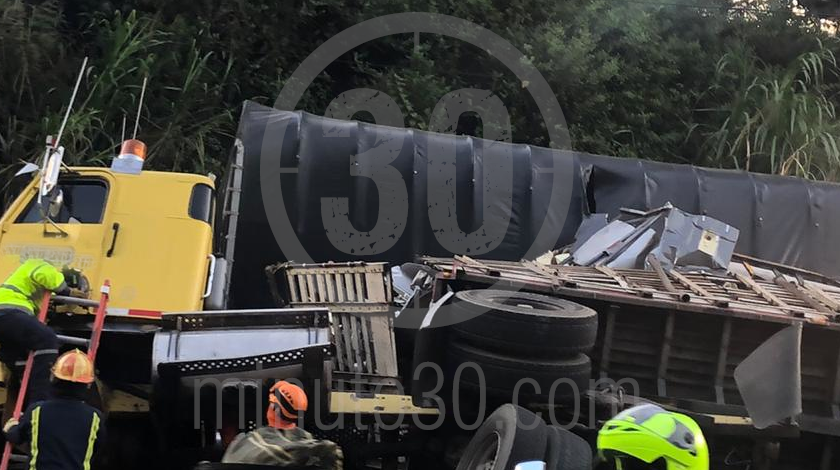 variante de caldas accidente