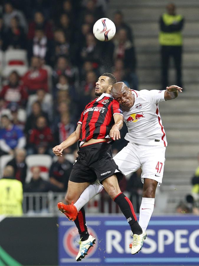 Wisdom, exjugador del Liverpool, ingresado en el hospital tras un apuñalamiento