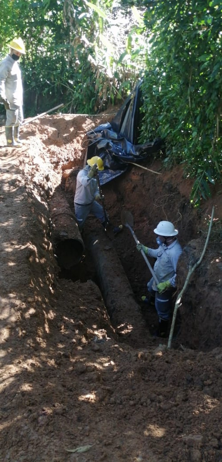 Trabajos tubería San Cristóbal