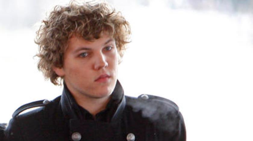 Hallan muerto un nieto de Elvis Presley