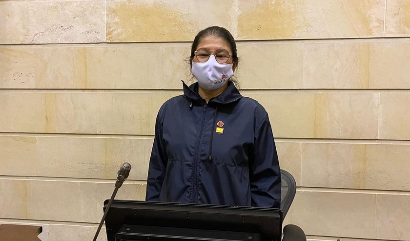 Griselda Lobo, la primera exguerrillera de las FARC en las directivas del Senado