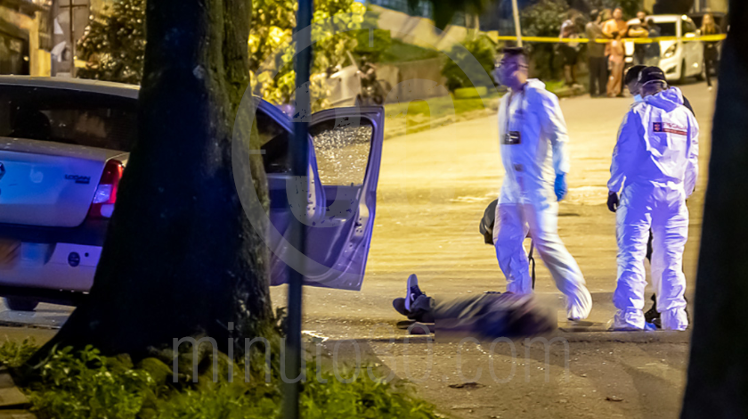 EN FOTOS Y VIDEO: ¡Lo querían rematar! En el barrio Girardot le dieron bala a un hombre hasta matarlo, aunque este intentó huir 10 barrio Girardot