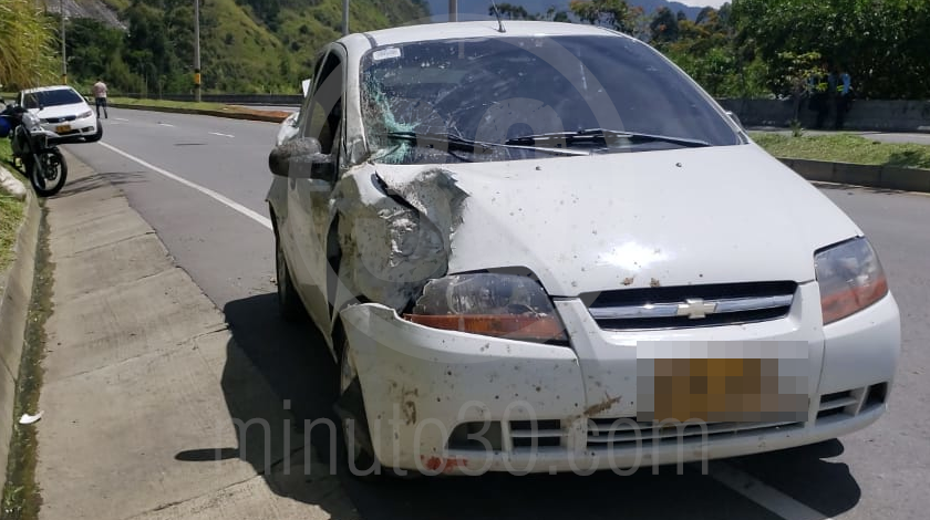 vía al túnel de Occidente