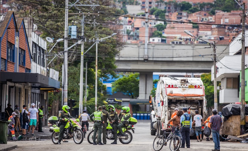 La cuarentena le llegó con aseo al sector Sagrado Corazón en el centro de Medellín