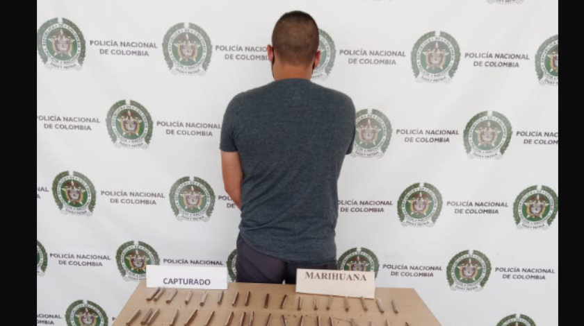 ¡Intentó correr pero lo agarraron! Llevaba varios gramos de droga en su poder 1 capturado 1