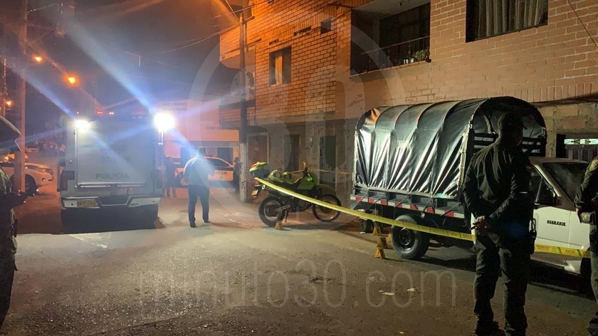 FOTOS: Un hombre fue ultimado a 'tiros' en Copacabana, en el hecho también resultaron heridas dos personas 6 homicidiocopacabana5