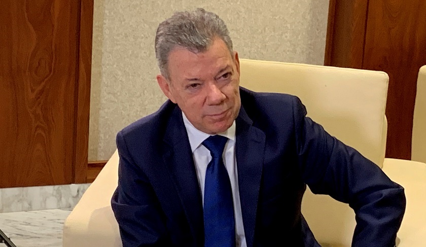 Santos: La FARC juega con fuego al no reconocer el reclutamiento forzado y el abuso