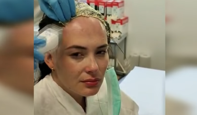 Por una venganza casi dejan calva a una colombiana en España