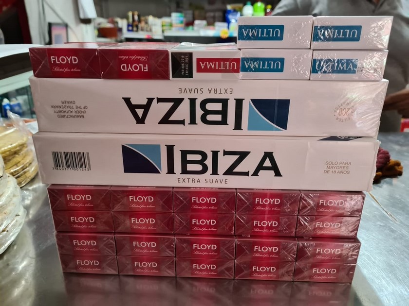 FOTOS: ¡Los 'pillaron'! Fueron cerrados 7 establecimientos por comercializar licor falsificado, esta fue la gran incautación 3 operativos2