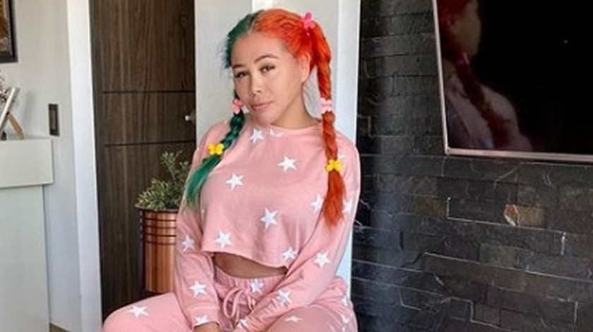 Se le cayeron las nalgas a Yina Calderón