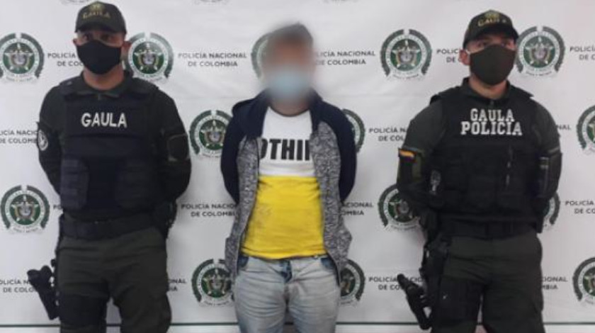 Le dijo a un hombre que le iba a comprar un carro, pero se lo robó y luego lo extorsionó para devolverlo 1