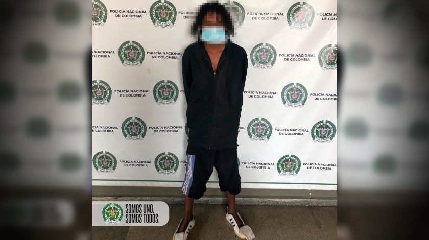 ¡Velo! Autoridades cogieron a este señor en Manrique, y lo buscaban por tráfico de droga 1 Capturado manrique