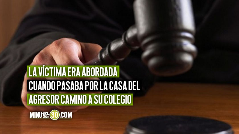 Condenaron a un sujeto que en Manrique manoseaba y besaba a la fuerza a un niño de 10 años 1 En Manrique un sujeto manoseaba y besaba a la fuerza a un nino de 10 anos