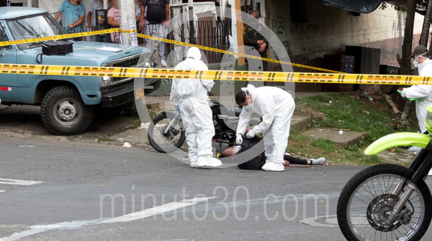 EN FOTOS: Identificaron al hombre que asesinaron en Aranjuez, cuando pasaba en una moto 2 HOMICIDIO EN ARANJUEZ 23 09 2020 1