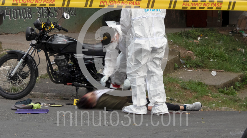 EN FOTOS: Identificaron al hombre que asesinaron en Aranjuez, cuando pasaba en una moto 4 HOMICIDIO EN ARANJUEZ 23 09 2020 3