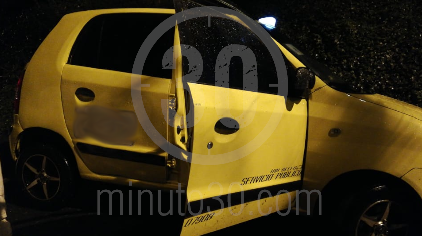 FOTOS: ¡Se ensañaron con él! Esta madrugada encontraron un taxista muerto a puñaladas en el sector de la Feria de Ganados 5 TAXISTA ASESINADO POR LA FERIA DE GANADOS 2