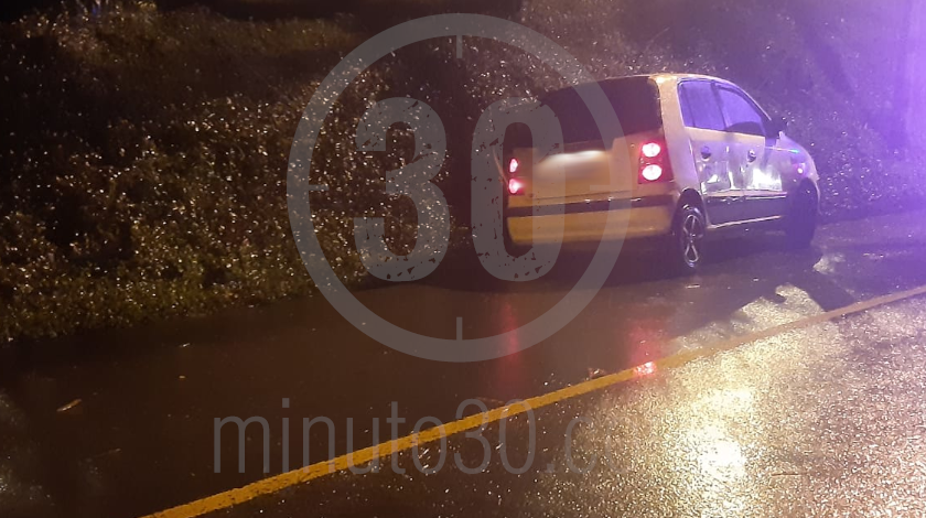 FOTOS: ¡Se ensañaron con él! Esta madrugada encontraron un taxista muerto a puñaladas en el sector de la Feria de Ganados 4 TAXISTA ASESINADO POR LA FERIA DE GANADOS 3