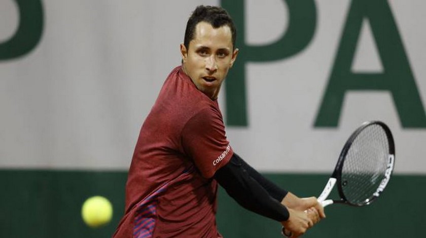 Daniel Galán conquista su primera victoria en un Grand Slam en Roland Garros 1 Tenista Daniel Galan