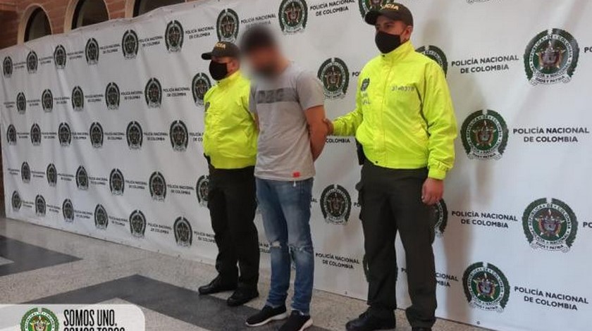 Aprovechaba las congestiones vehiculares para hurtar personas en Medellín pero lo cogieron 1 Captura alias 'Juancho'