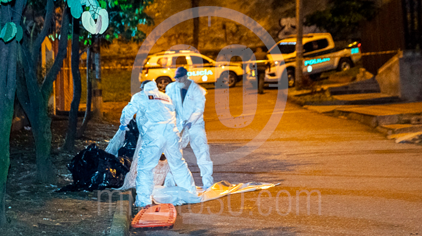EN FOTOS Y VIDEO: ¡A la misma hora y con las mismas características! Aparecieron dos embolsados en distintas zonas del Valle de Aburrá 11 embolsado en aranjuez 11 09 2020 2