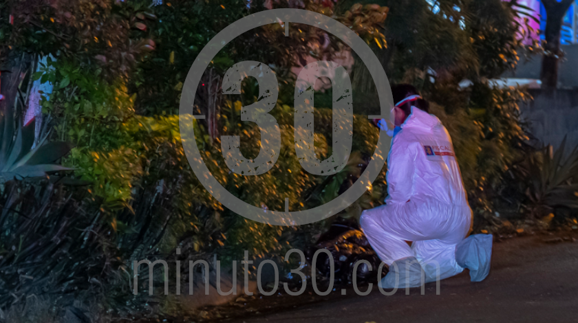 EN FOTOS Y VIDEO: En Campo Valdés encontraron un cadáver embolsado en plena calle 6 embolsado en campo valdes 01 09 2020 5
