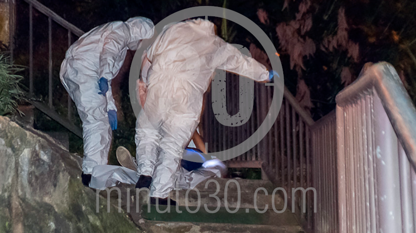 EN FOTOS Y VIDEO: En unas escaleras de Enciso mataron a bala a un hombre que no ha sido identificado 7 homicidio en enciso de hombre no identificado 23 09 20206