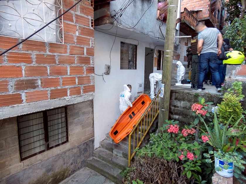 FOTOS: Identificaron al hombre asesinado en Robledo Villa Sofía 2 homicidio villa sofia robledo4