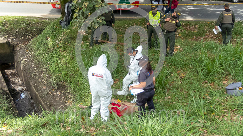 EN VIDEO: Lo ahorcaron con una soga y lo dejaron tirado en toda la entrada de Girardota 10 inspeccion tecnica en girardota 18 09 2020 5