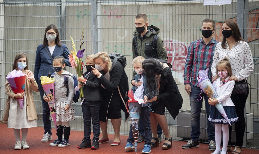 Austria recomienda usar mascarillas y no pantallas, por su menor eficacia