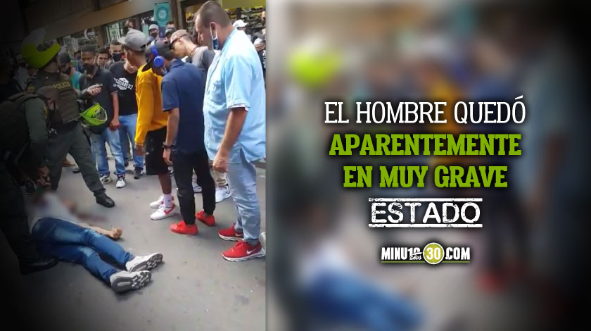 EN VIDEO: ¡Casi lo matan! A un presunto ladrón lo bajaron de un batazo de un bus 1 A un presunto ladron lo bajaron de un batazo de un bus