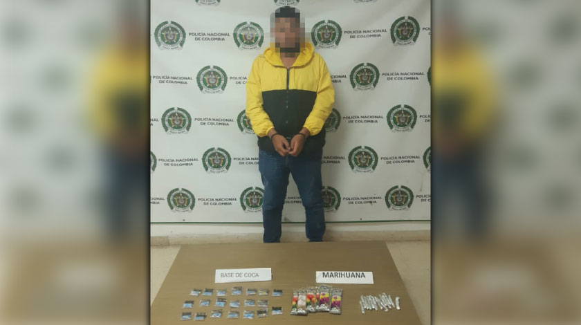 FOTO: Lo agarraron en el municipio de Caldas andando con todo el ‘paquete’ de vicio listico para la venta