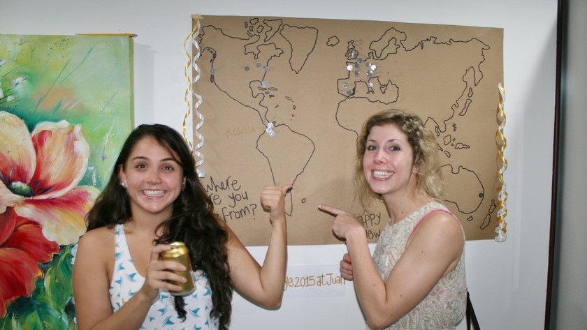 La increíble fiesta que armó un médico paisa con puros extranjeros, invitados en una red social