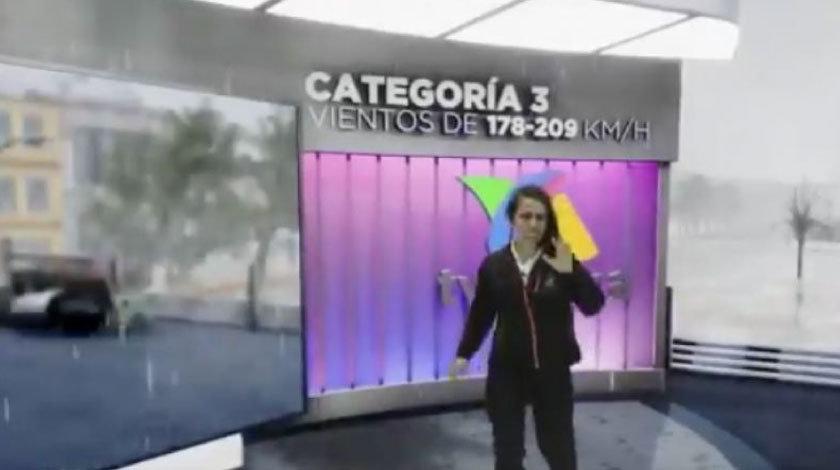 Video: ¡Qué tesa! Reportera se hace viral explicando categorías de huracanes, con efectos especiales