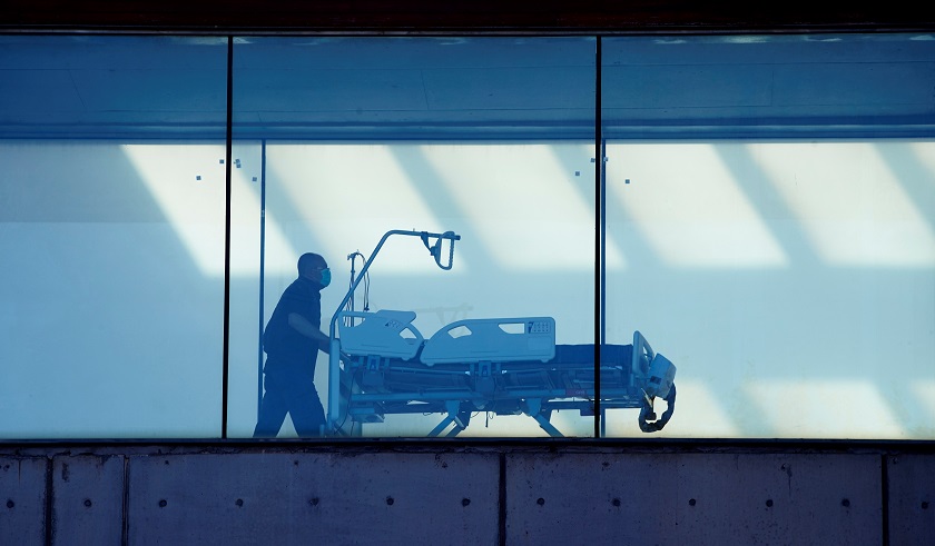 ¡Advierte la OMS! las UCIs en Europa pueden llegar al límite en semanas