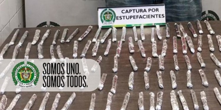 ¡Se le cayó la 'merquita'! Capturaron a este sujeto que llevaba 126 cigarrillos de marihuana listos para la venta 1 Capturado en Prado con marihuana