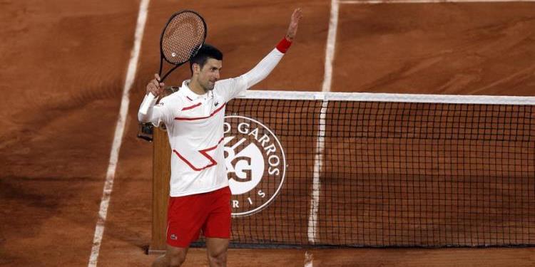 ¡En dos horas! Djokovic barrió con el colombiano Galán y supera en triunfos en París a Federer