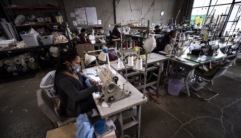 ¡Cayó el consumo global de ropa! COVID-19 fuerza el cierre de miles de fábricas de textil en Asia