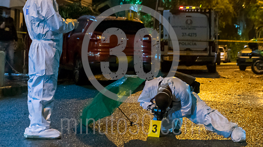 EN FOTOS Y VIDEO: Una comerciante fue acribillada a disparos cuando se montaba a su carro en el barrio Suramericana 10 homicidio de mujer en el barrio Suramericana 29 10 2020 11