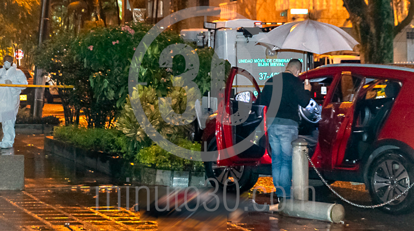 EN FOTOS Y VIDEO: Una comerciante fue acribillada a disparos cuando se montaba a su carro en el barrio Suramericana 8 homicidio de mujer en el barrio Suramericana 29 10 2020 5
