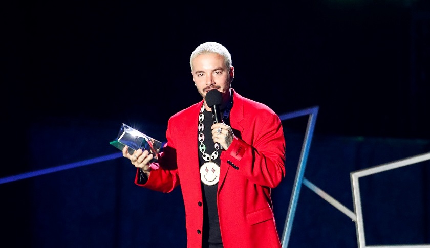 J Balvin habla de Pablo Escobar y cuenta por qué no tiene guardaespaldas en Colombia