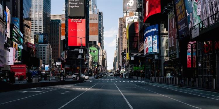 ¡3 días antes y 3 días después! Nueva York impondrá test de COVID-19 obligatorios a visitantes