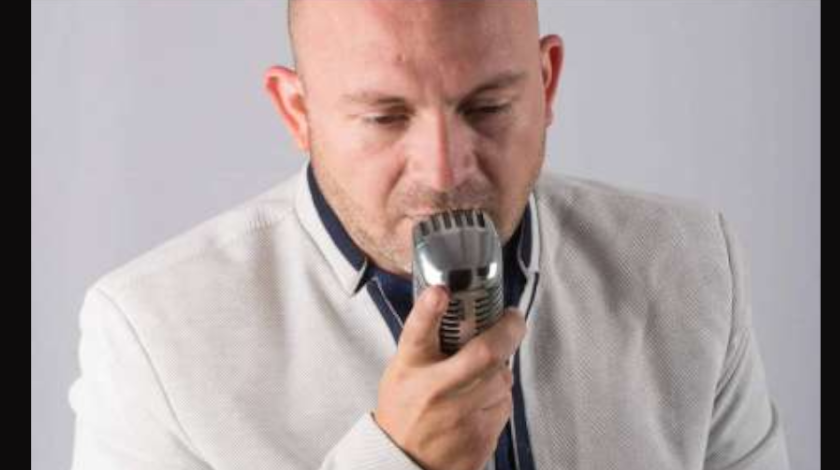 EN VIDEO. ¡Para los amantes de los corridos! Aquí les va “Me vale madres” de Robert Requena